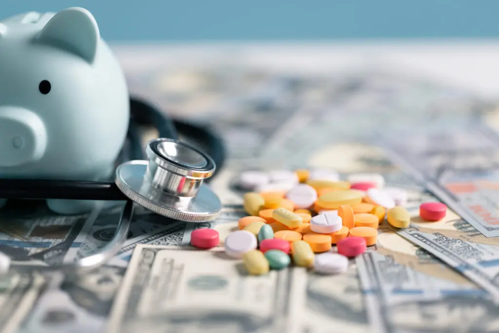 Cash-pay healthcare has been gaining ground for years. Now, the government is once again trying to push the broader system in that direction.
