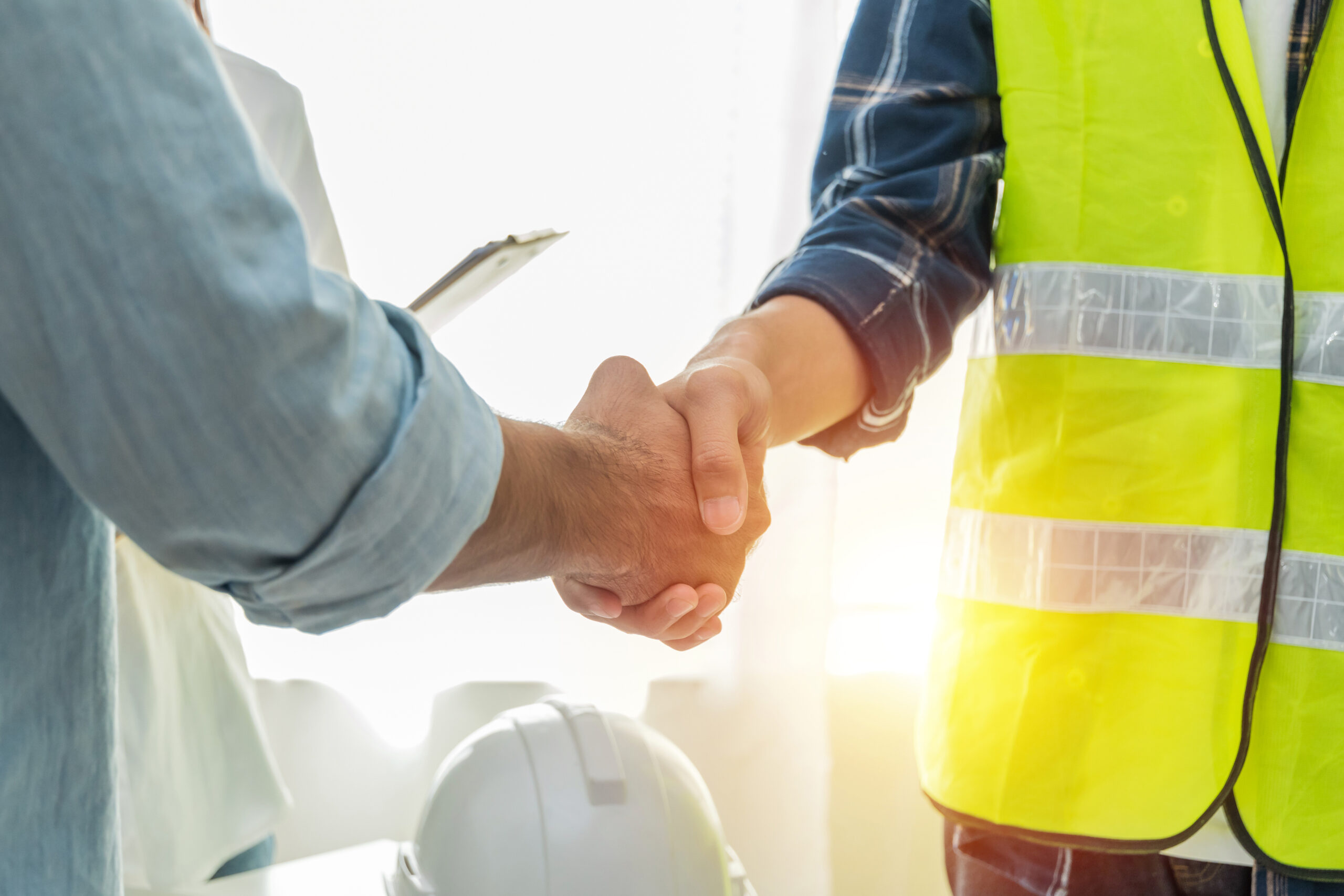 When contractors are looking for a surety agent, they should consider several factors to ensure they find the right fit for their business.